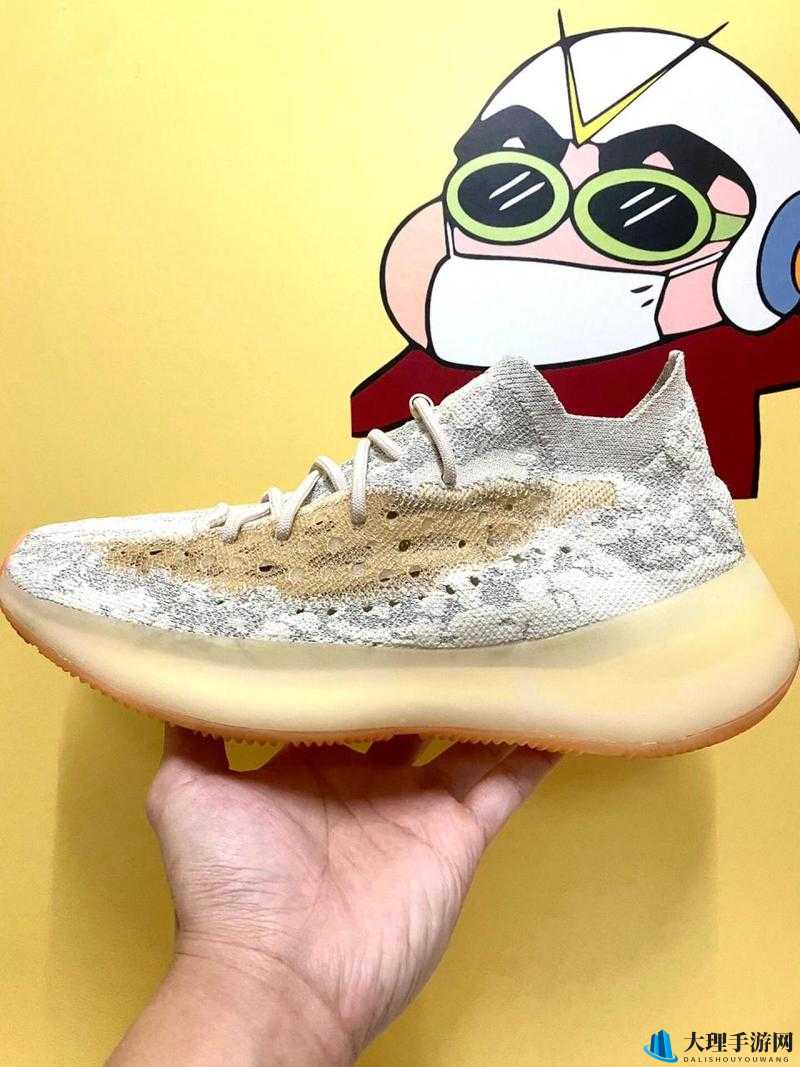 yeezy380 蜜桃粉与白色：高清精品不容错过